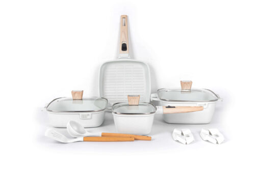11-Piece Non-Stick Cookware Set with Lids and Accessories