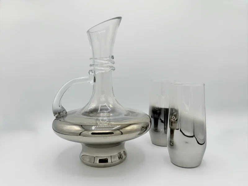 57oz Glass Carafe Pitcher Set with 6 Smoky 16oz Cups - Modern Silver Base (1.7L)