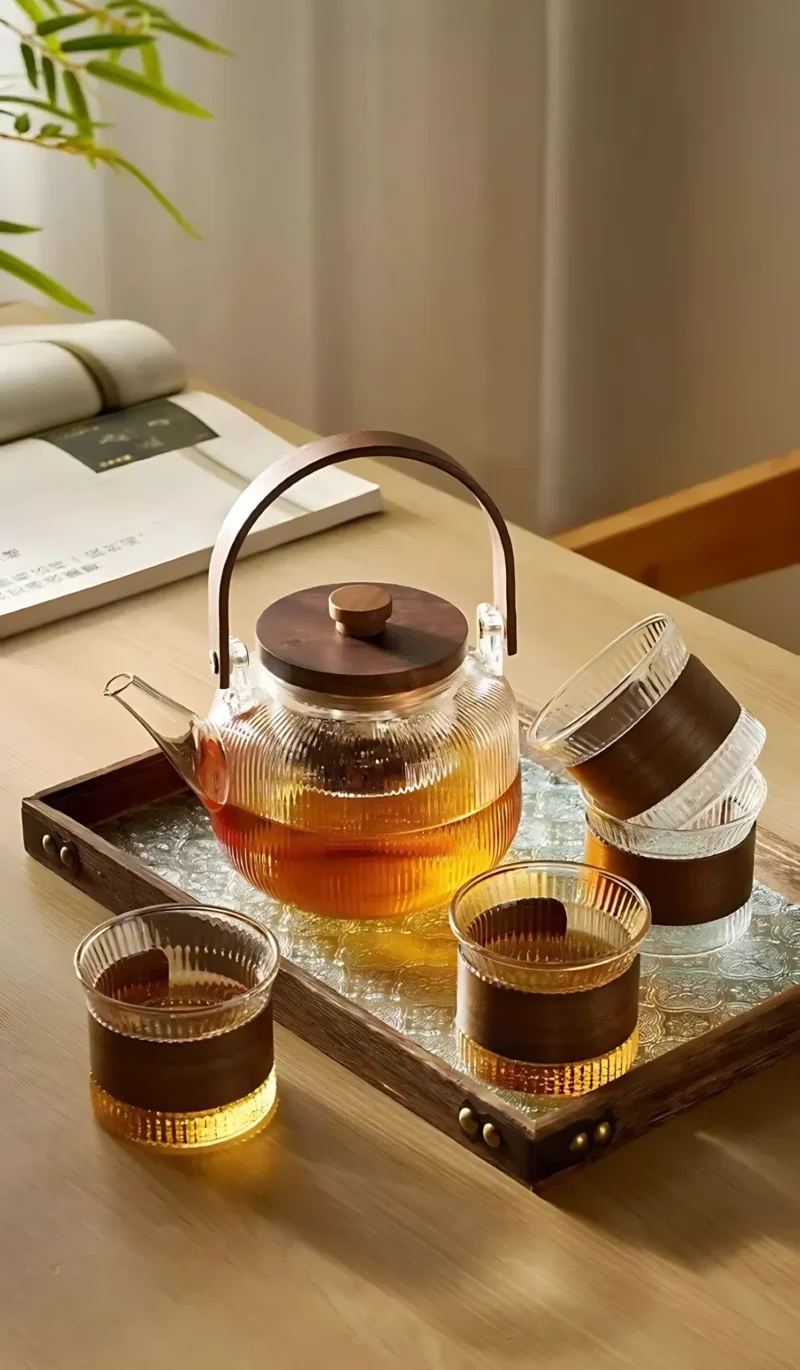 Japanese-Style Borosilicate Glass Teapot Set of 7 with Wood Handle – Heat-Resistant with Filter and Cups