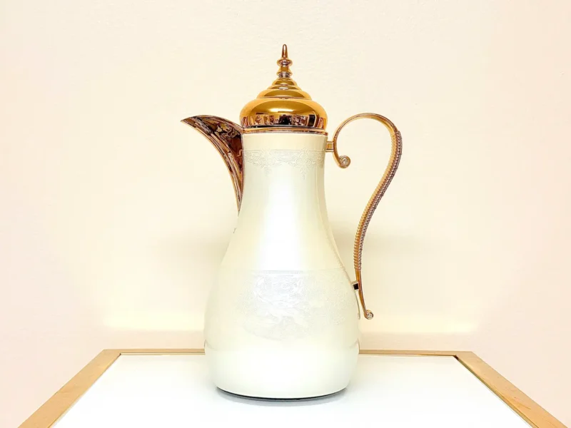 Elegant Thermal Coffee Carafe with Gold Handle - 1L Insulated Server (Cream or Mocha)