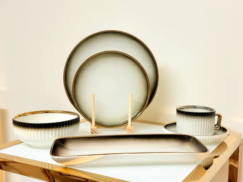 32-Piece Gradient Ceramic Dinnerware Set with Gold Trim - Plates, Bowls, Cups & Serving Plates (Brown or Black)