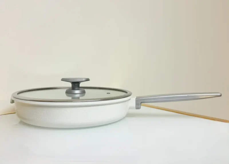 nonstick-frying-pan-with-glass-lid-9-5in-11in-white nonstick frying pan with glass lid