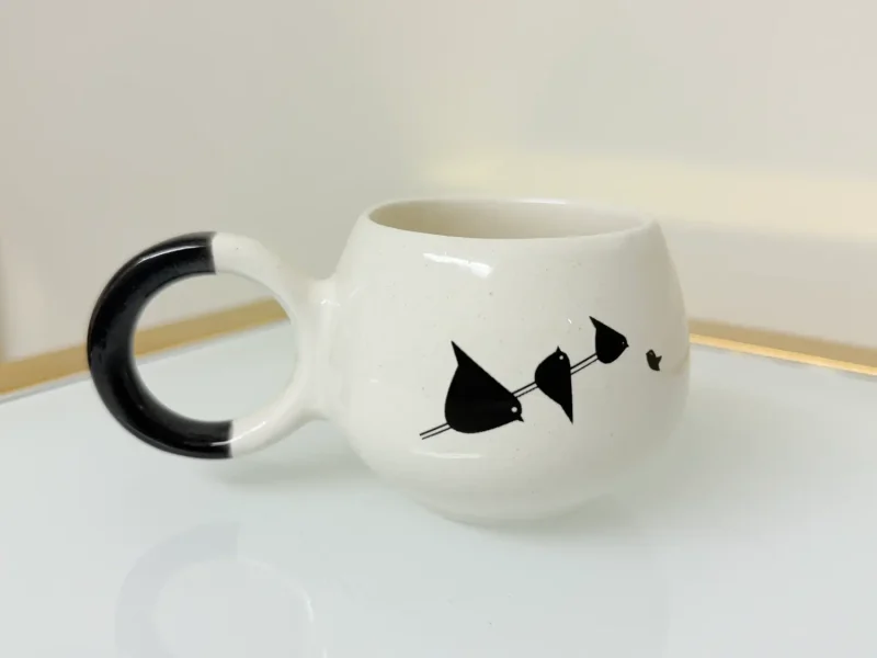 Set of 2 Ceramic Coffee Cups With Saucers Modern Designs 7 fl oz