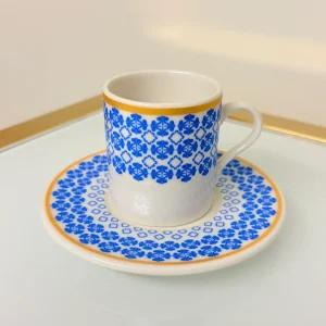 Set of 2 Patterned Espresso Cups With Saucers 3 fl oz